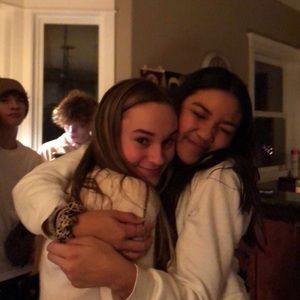 Meet your Posher, Bella